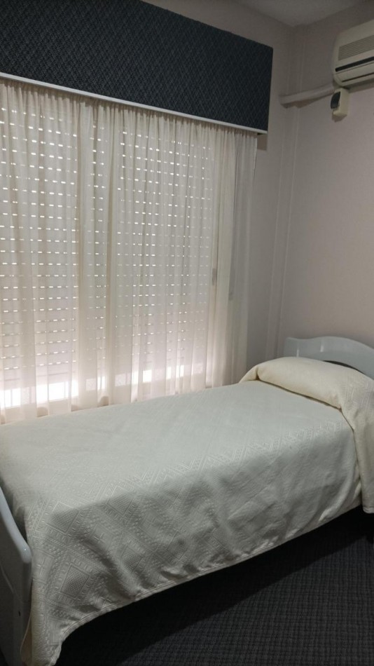 HERMOSA CASA EN VENTA EN JOSE C. PAZ!!