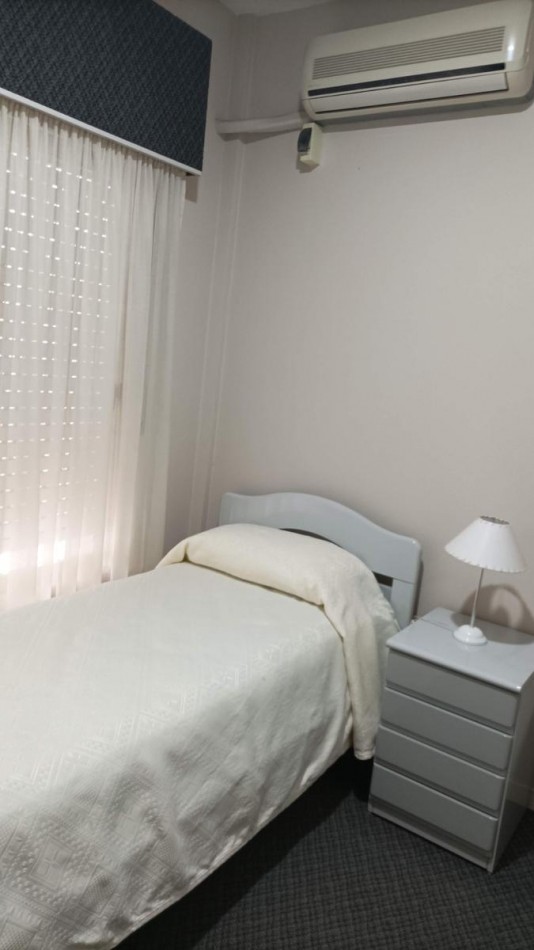 HERMOSA CASA EN VENTA EN JOSE C. PAZ!!
