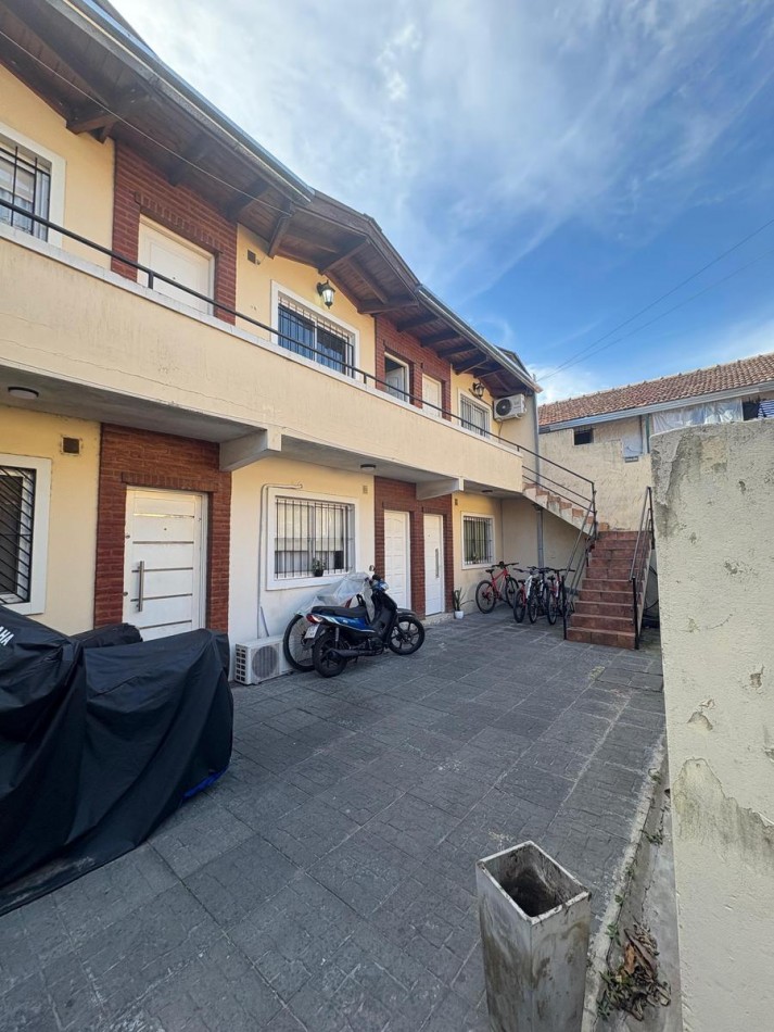 DEPARTAMENTO 3 AMBIENTES EN VENTA EN BELLA VISTA!!