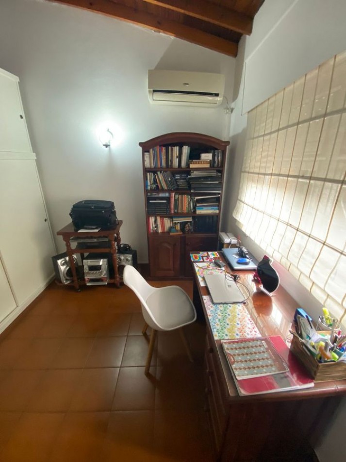 EXCELENTE CASA A LA VENTA EN BELLA VISTA