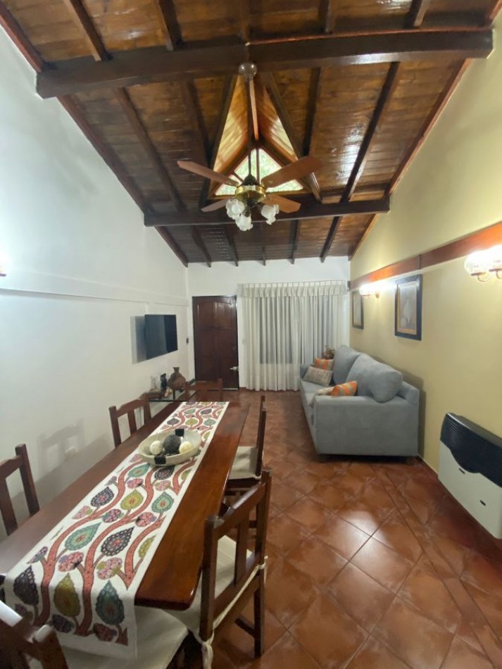 EXCELENTE CASA A LA VENTA EN BELLA VISTA