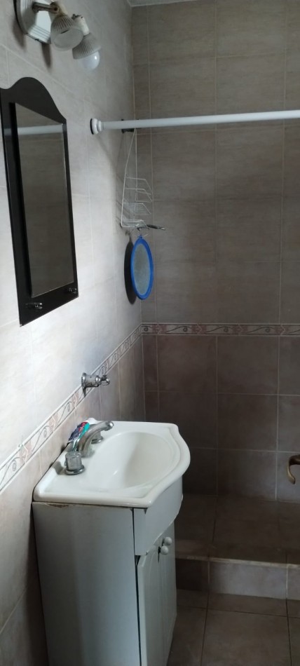 CASA EN VENTA EN MUÑIZ!!