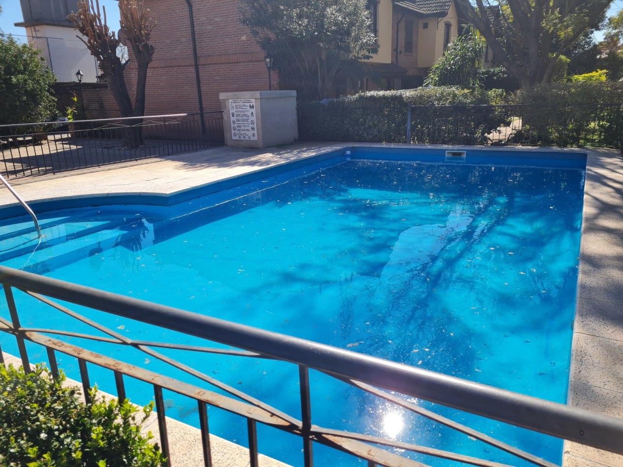 TRIPLEX EN VENTA EN SAN MIGUEL VILLAGE