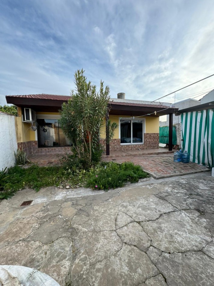 2 CASAS EN VENTA EN BELLA VISTA