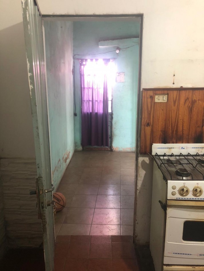 CASA CON DEPARTAMENTO EN VENTA EN JOSE C. PAZ