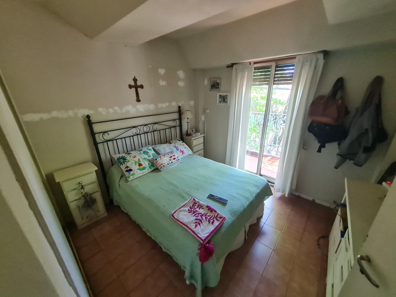 CASA EN VENTA EN MUÑIZ!!