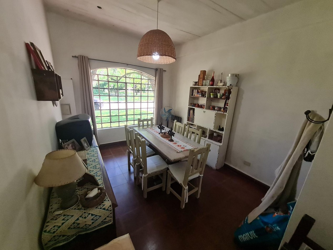 CASA EN VENTA EN MUÑIZ!!