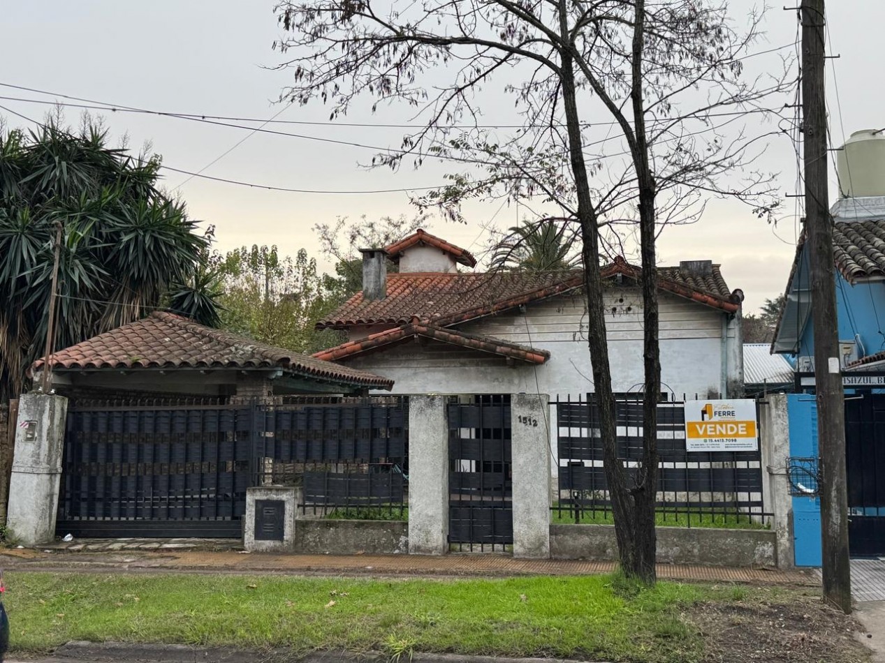 CASA A REFACCIONAR EN VENTA EN BELLA VISTA!!