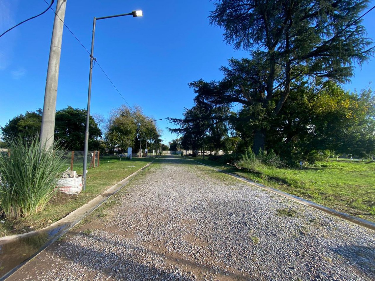 LOTE EN VENTA BARRIO LOS PLUMERILLOS!!