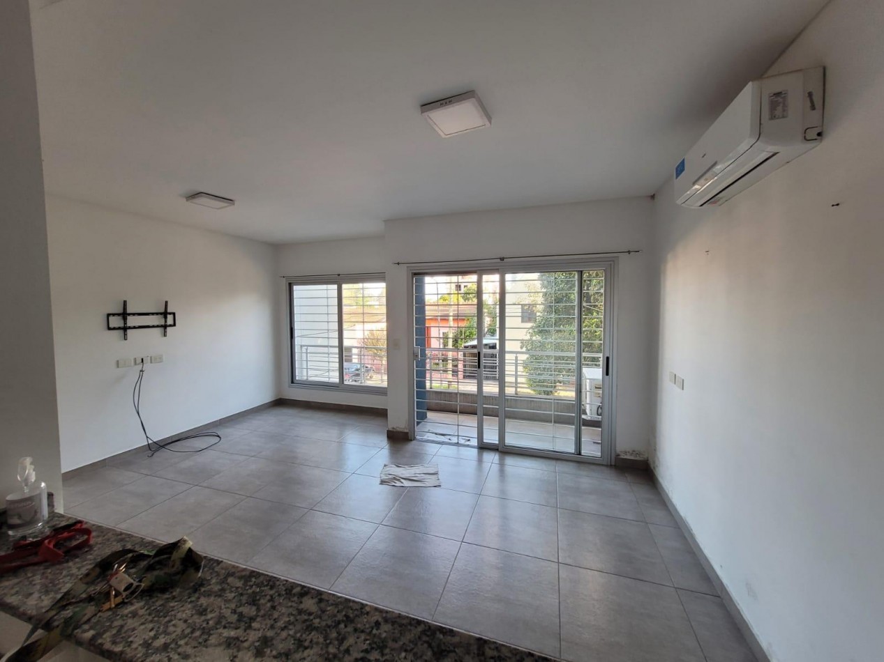 DEPARTAMENTO 2 AMBIENTES EN VENTA EN MUÑIZ!!