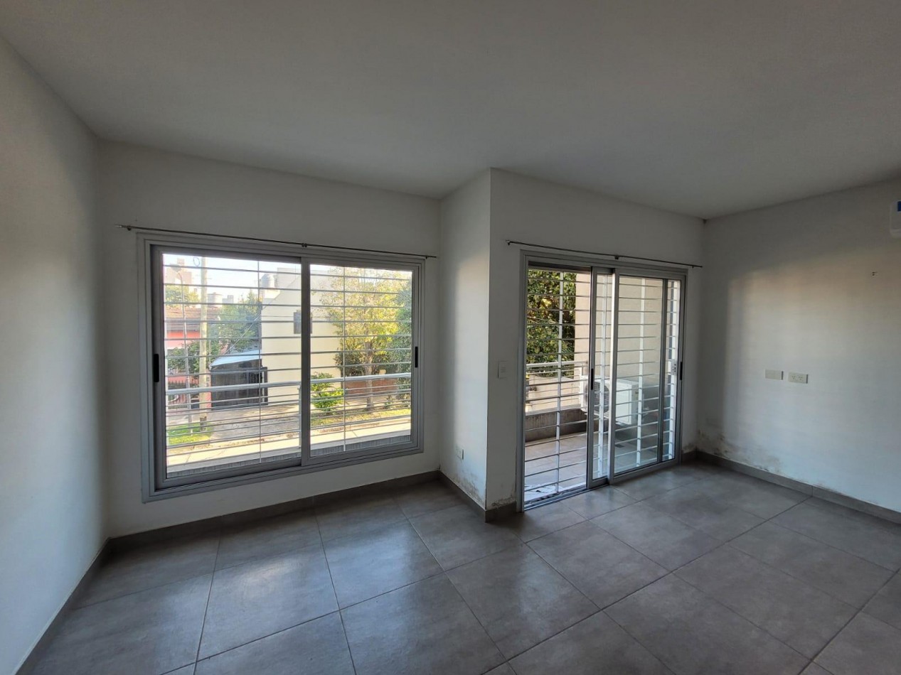 DEPARTAMENTO 2 AMBIENTES EN VENTA EN MUÑIZ!!