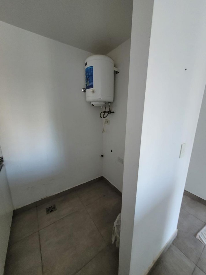 DEPARTAMENTO 2 AMBIENTES EN VENTA EN MUÑIZ!!