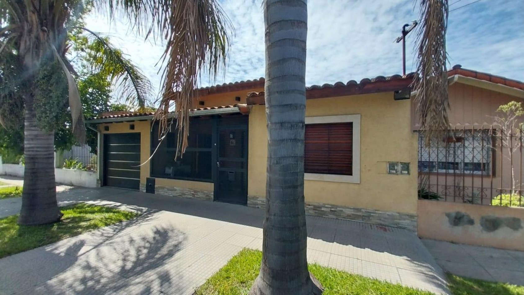 CASA APTA CREDITO EN VENTA EN SAN MIGUEL!!