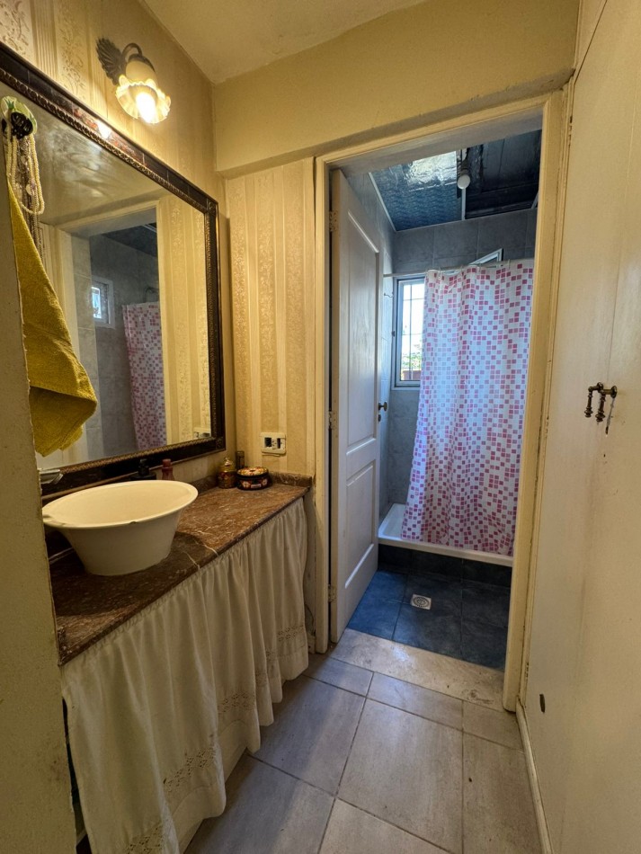 CASA EN VENTA EN BELLA VISTA!!
