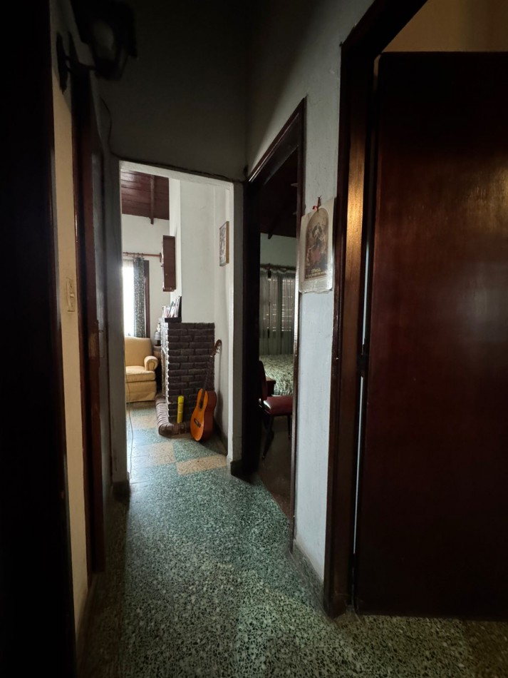 CASA EN VENTA EN BELLA VISTA!!