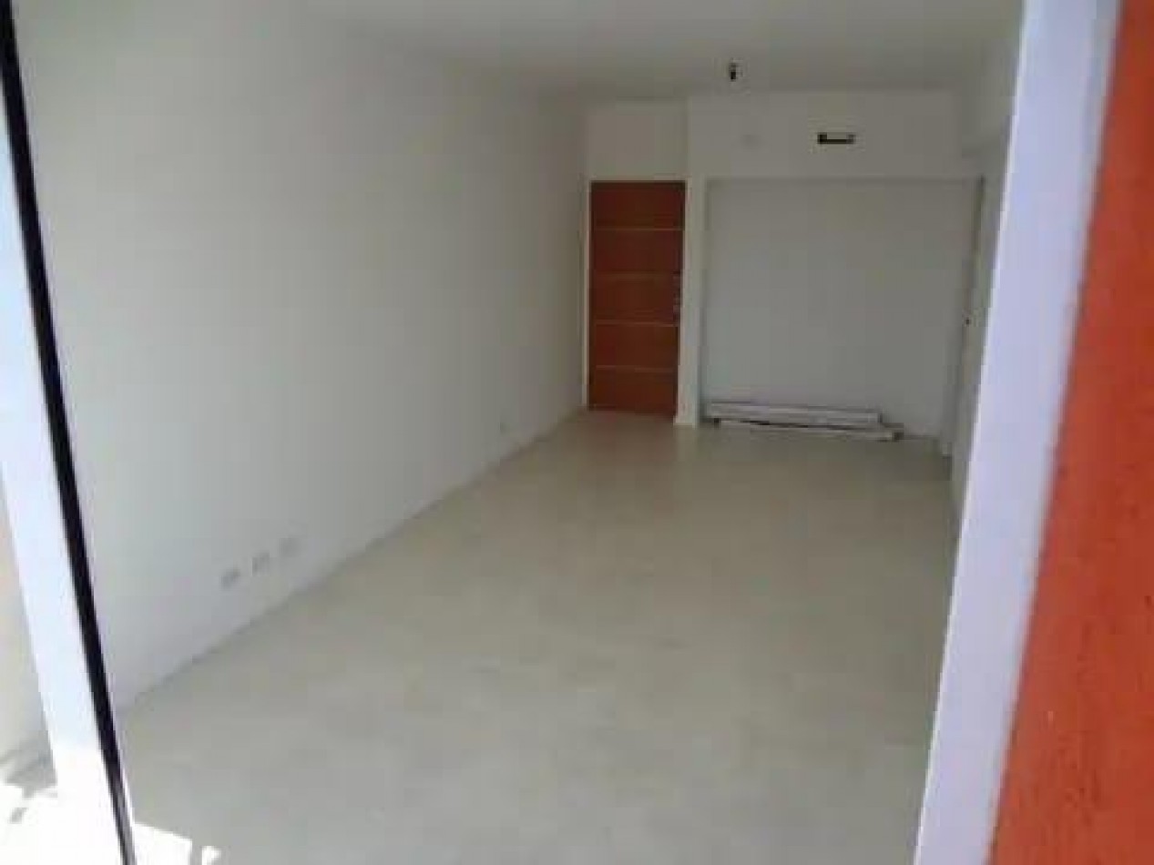 DEPARTAMENTO 2 AMBIENTES EN VENTA EN EDIFICIO MIRADORES II
