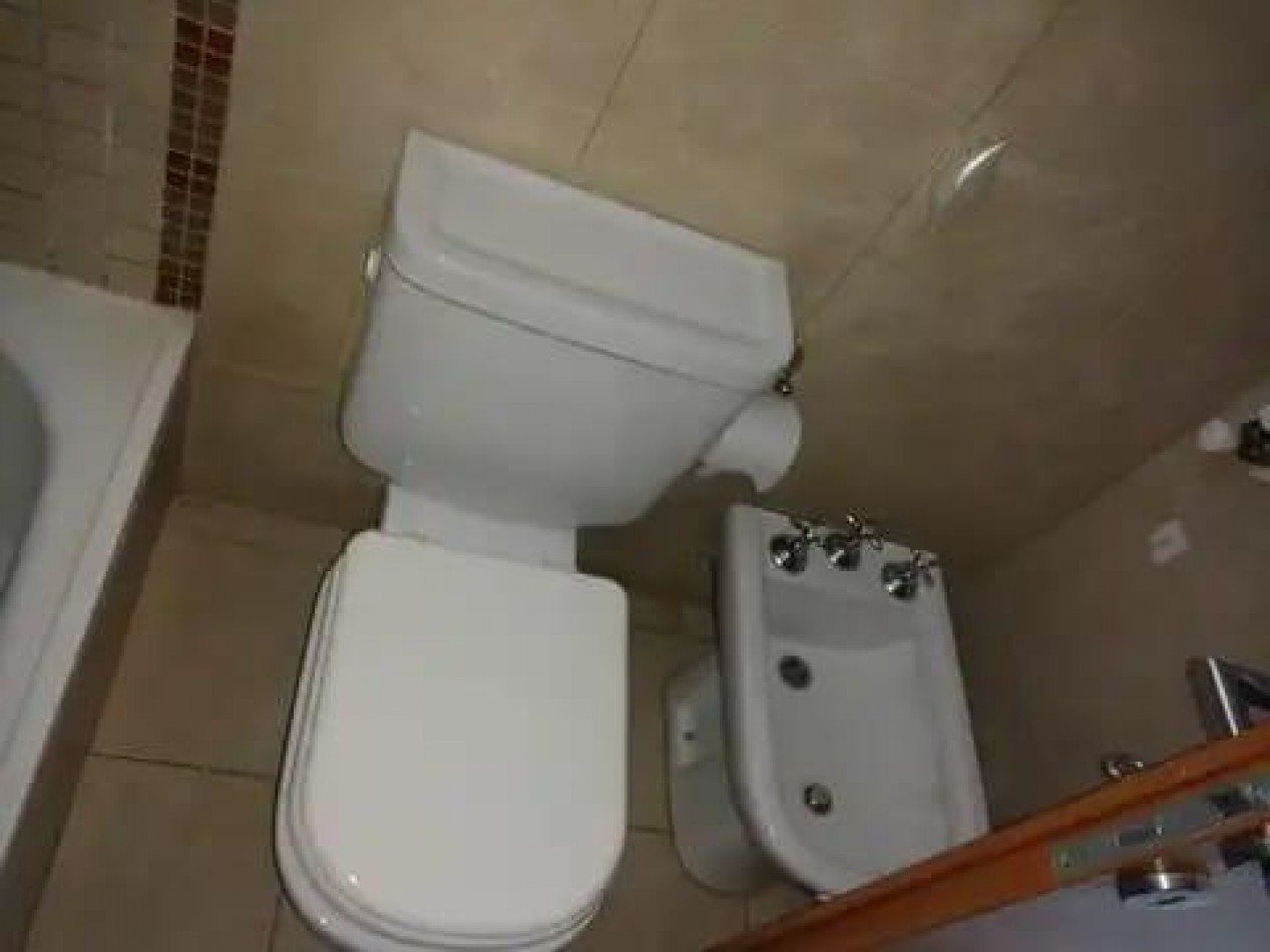 DEPARTAMENTO 2 AMBIENTES EN VENTA EN EDIFICIO MIRADORES II