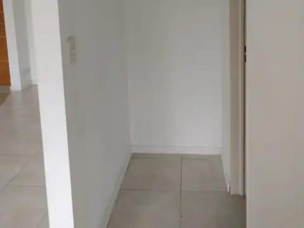 DEPARTAMENTO 2 AMBIENTES EN VENTA EN EDIFICIO MIRADORES II