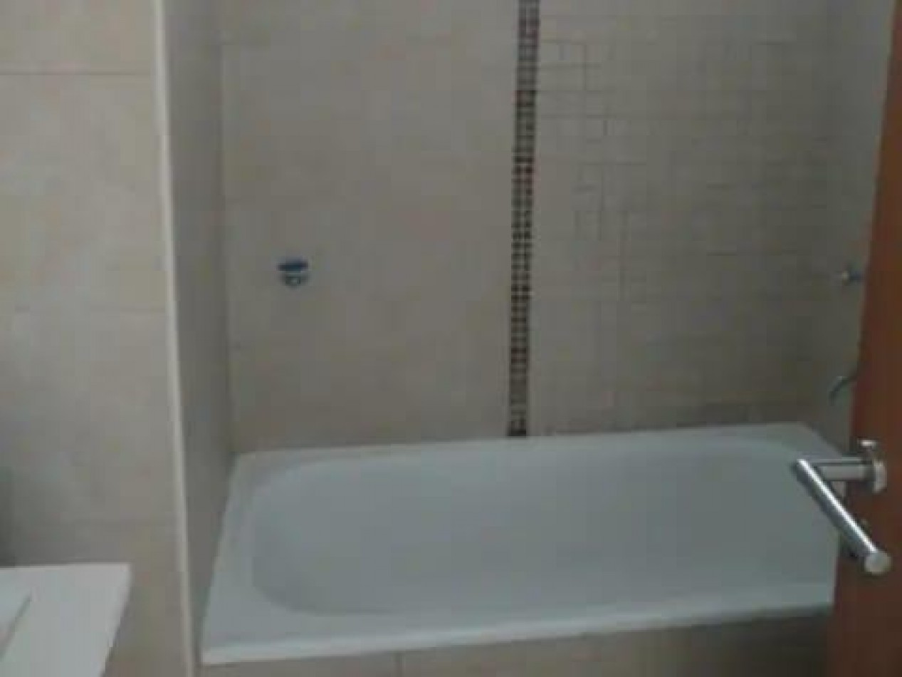 DEPARTAMENTO 2 AMBIENTES EN VENTA EN EDIFICIO MIRADORES II
