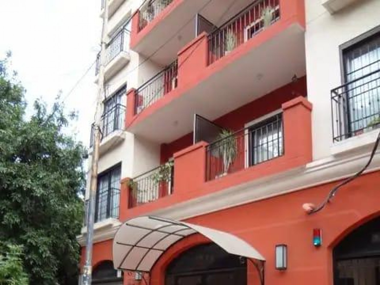DEPARTAMENTO 2 AMBIENTES EN VENTA EN EDIFICIO MIRADORES II