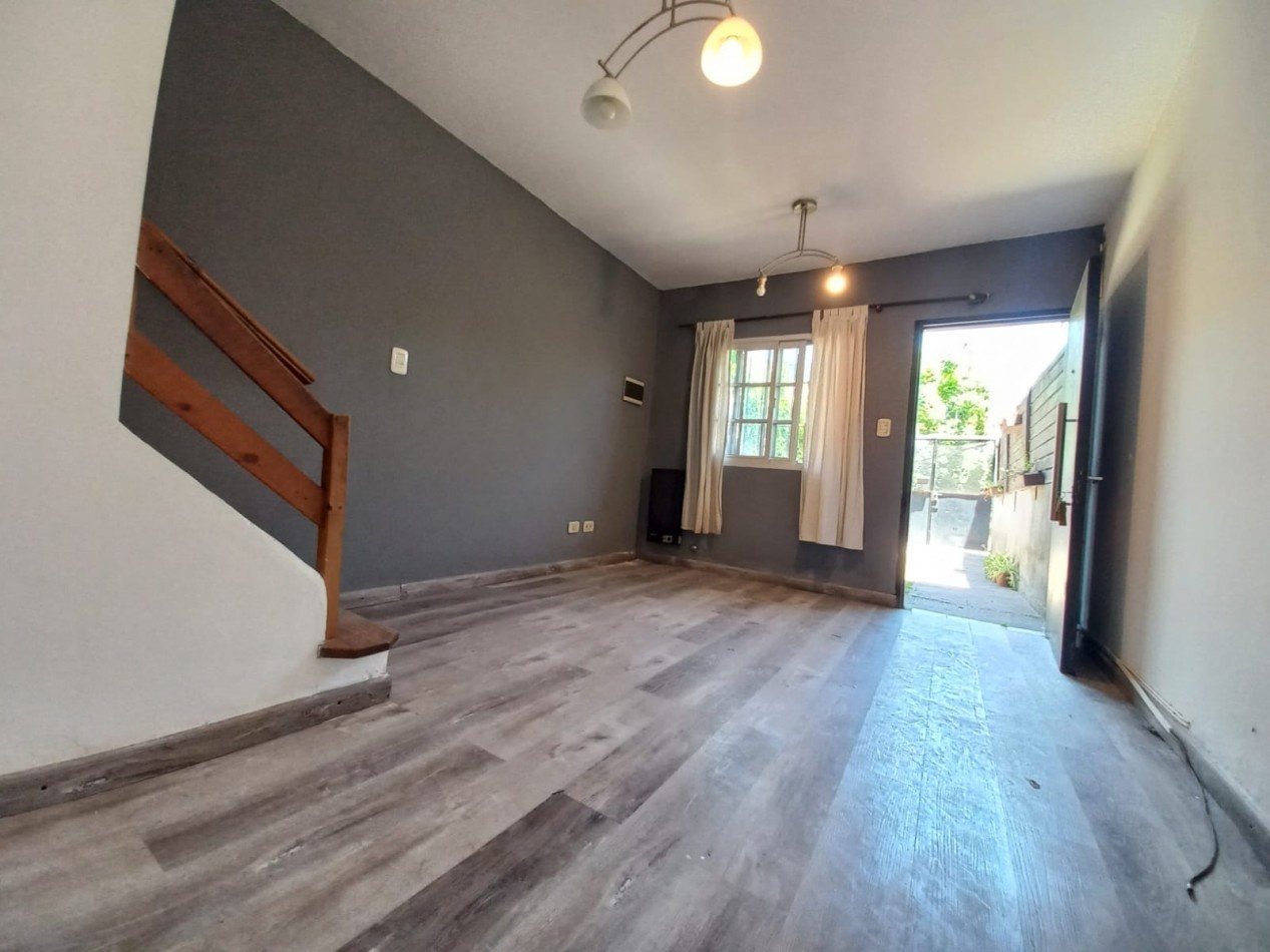 DUPLEX EN VENTA EN BELLA VISTA