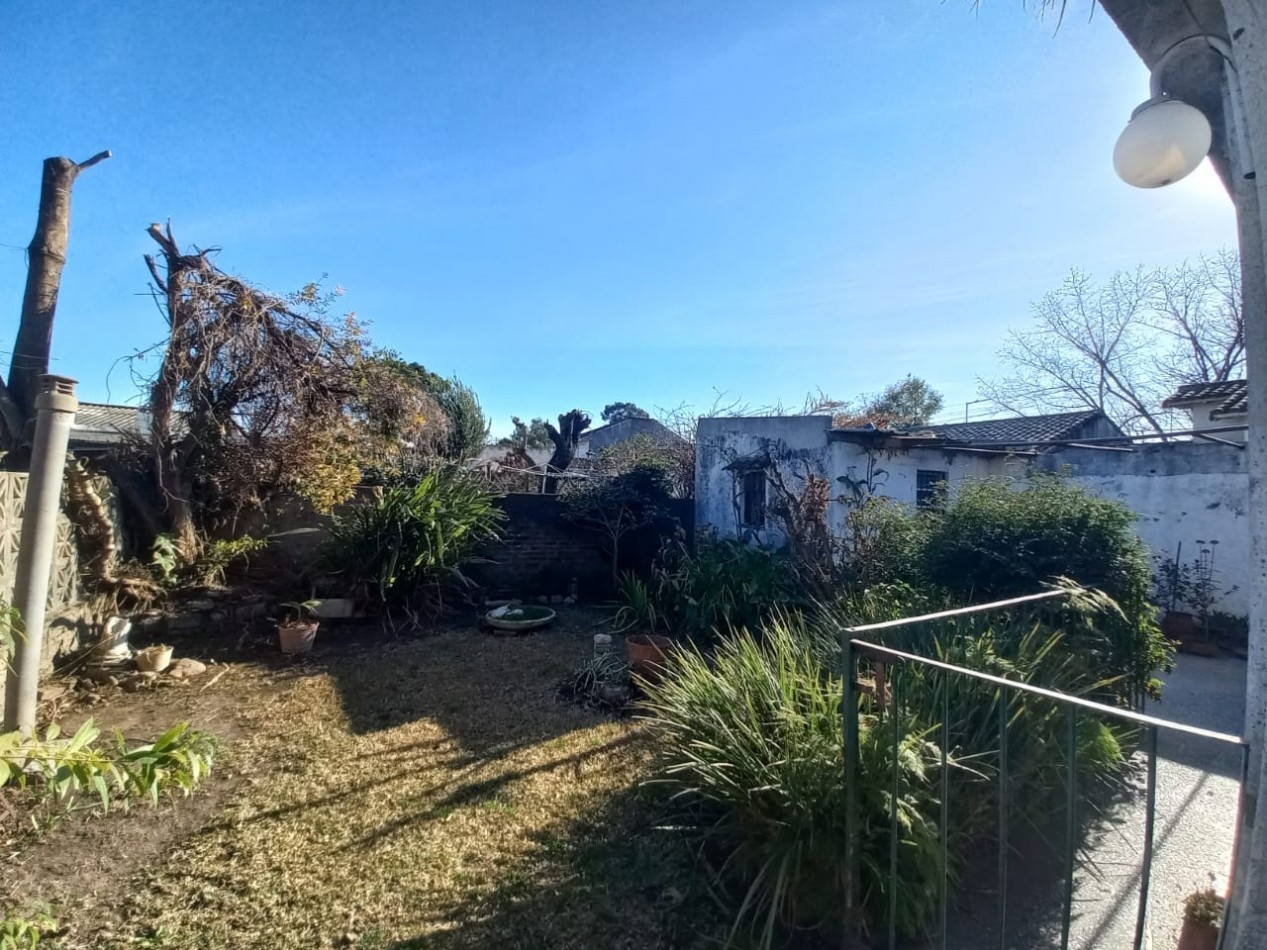 CASA EN VENTA APTA CREDITO EN VENTA EN POLVORINES