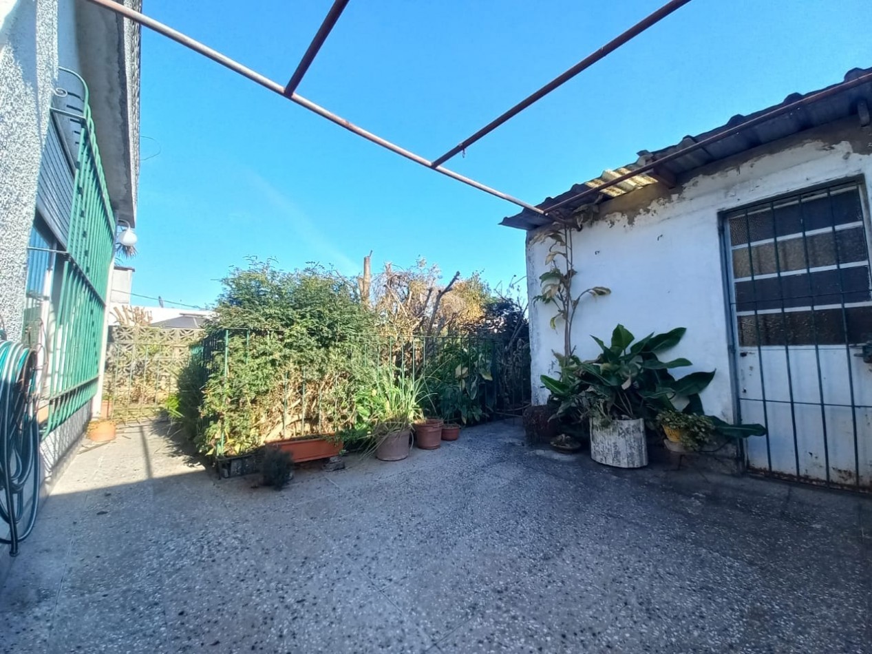 CASA EN VENTA APTA CREDITO EN VENTA EN POLVORINES