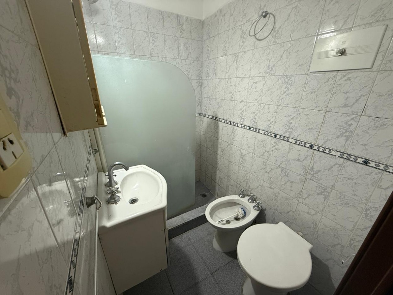 CASA EN VENTA EN BELLA VISTA!!