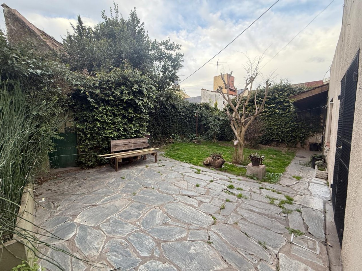 CASA EN VENTA EN BELLA VISTA!!