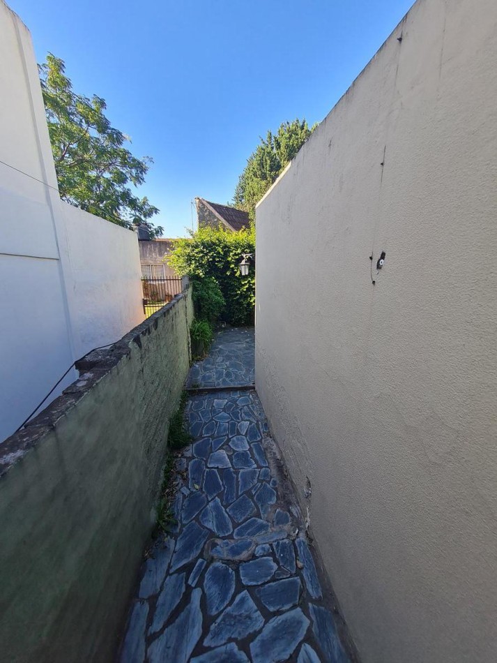 CASA EN VENTA EN BELLA VISTA!!