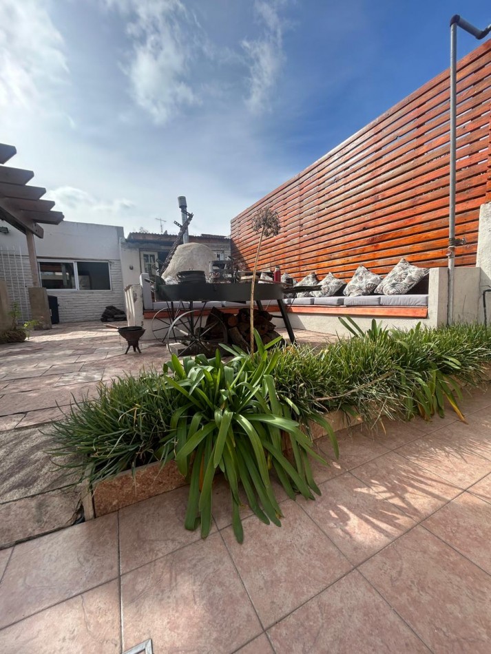 CASA EN VENTA EN BELLA VISTA!!