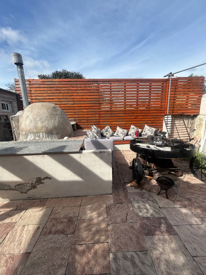 CASA EN VENTA EN BELLA VISTA!!
