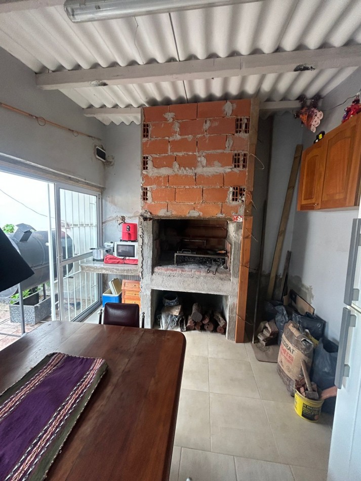 CASA EN VENTA EN BELLA VISTA!!