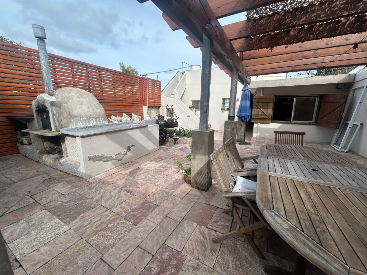 CASA EN VENTA EN BELLA VISTA!!