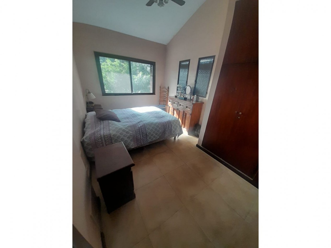CASA 7 AMBIENTES EN VENTA EN BELLA VISTA!! 