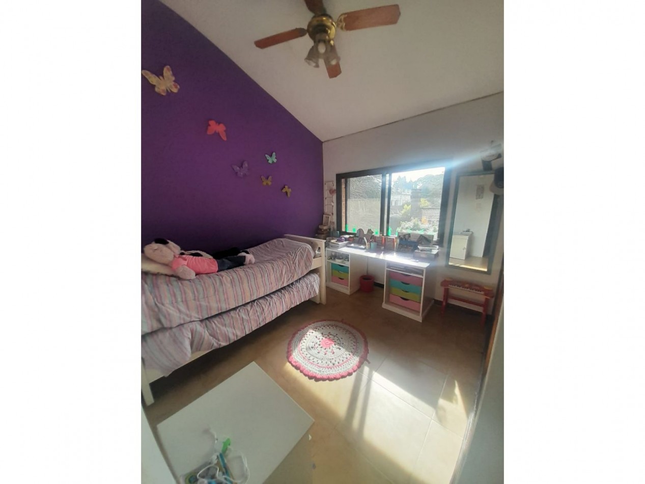 CASA 7 AMBIENTES EN VENTA EN BELLA VISTA!! 
