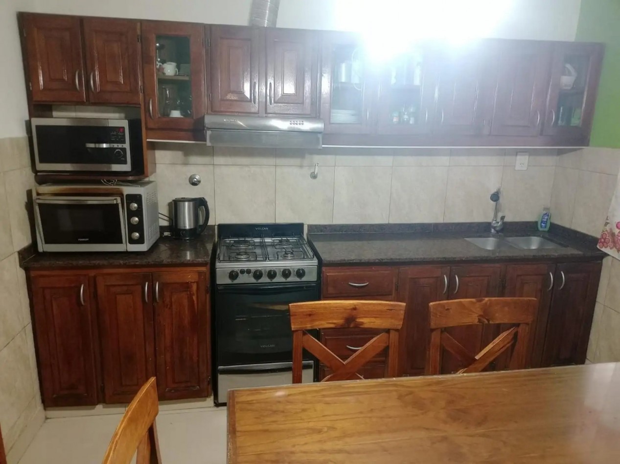 CASA EN ALQUILER EN VILLA DE MAYO!!
