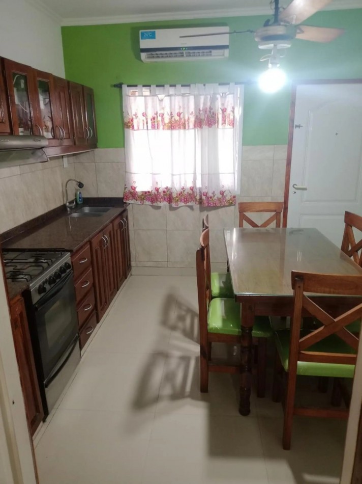 CASA EN ALQUILER EN VILLA DE MAYO!!