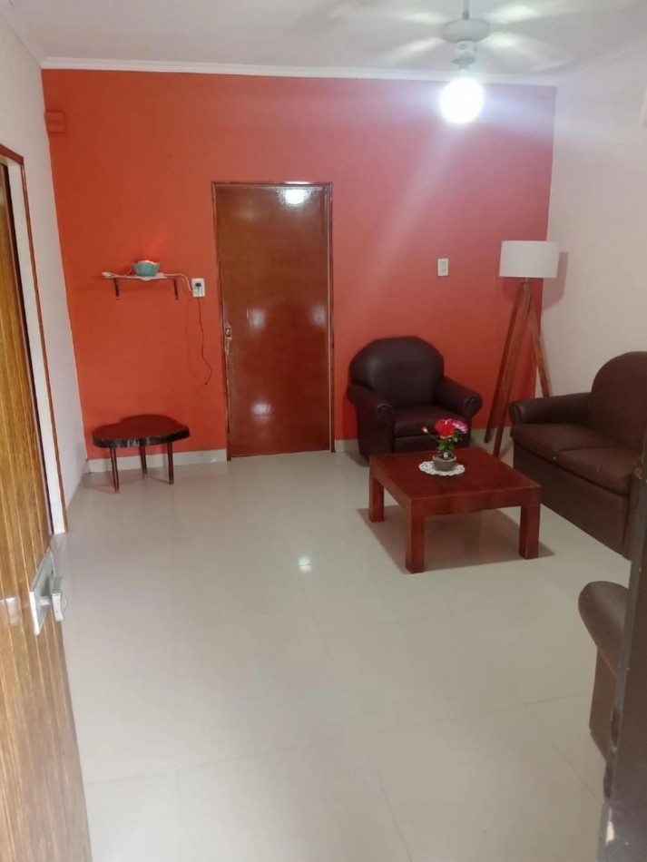 CASA EN ALQUILER EN VILLA DE MAYO!!