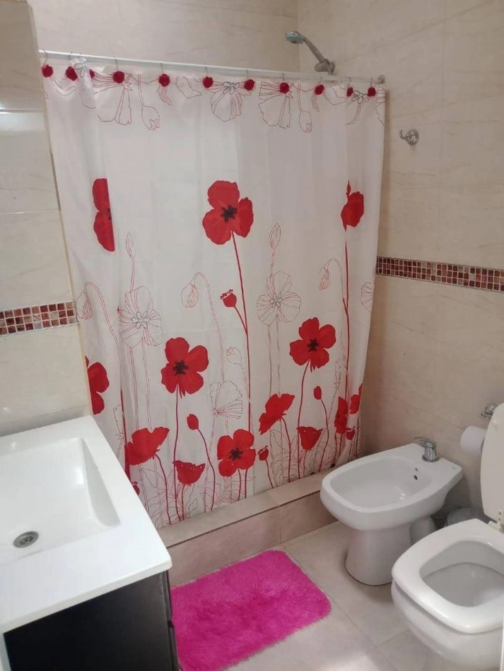 CASA EN ALQUILER EN VILLA DE MAYO!!