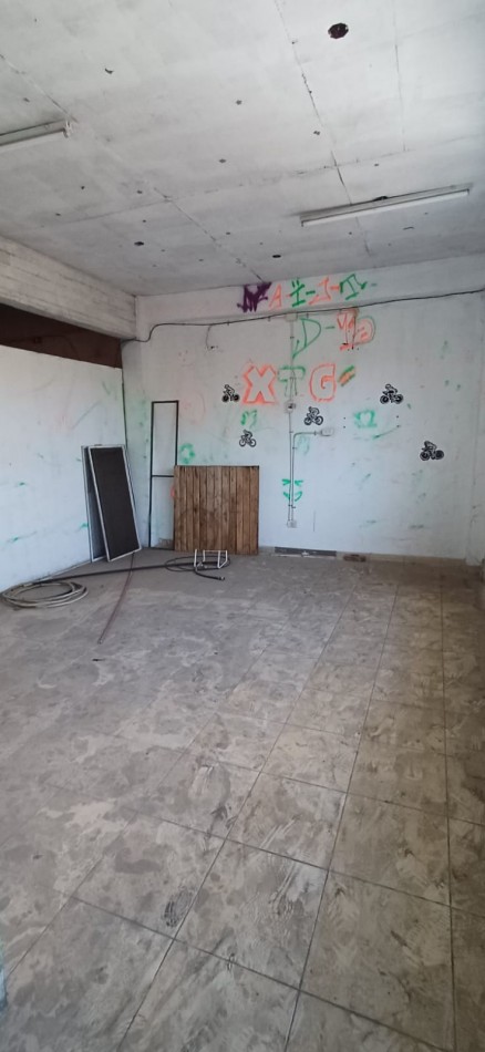 IMPORTANTE LOCAL COMERCIAL EN VENTA EN BELLA VISTA!!