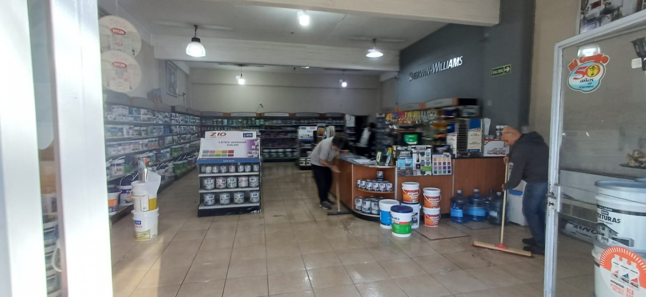 IMPORTANTE LOCAL COMERCIAL EN VENTA EN BELLA VISTA!!