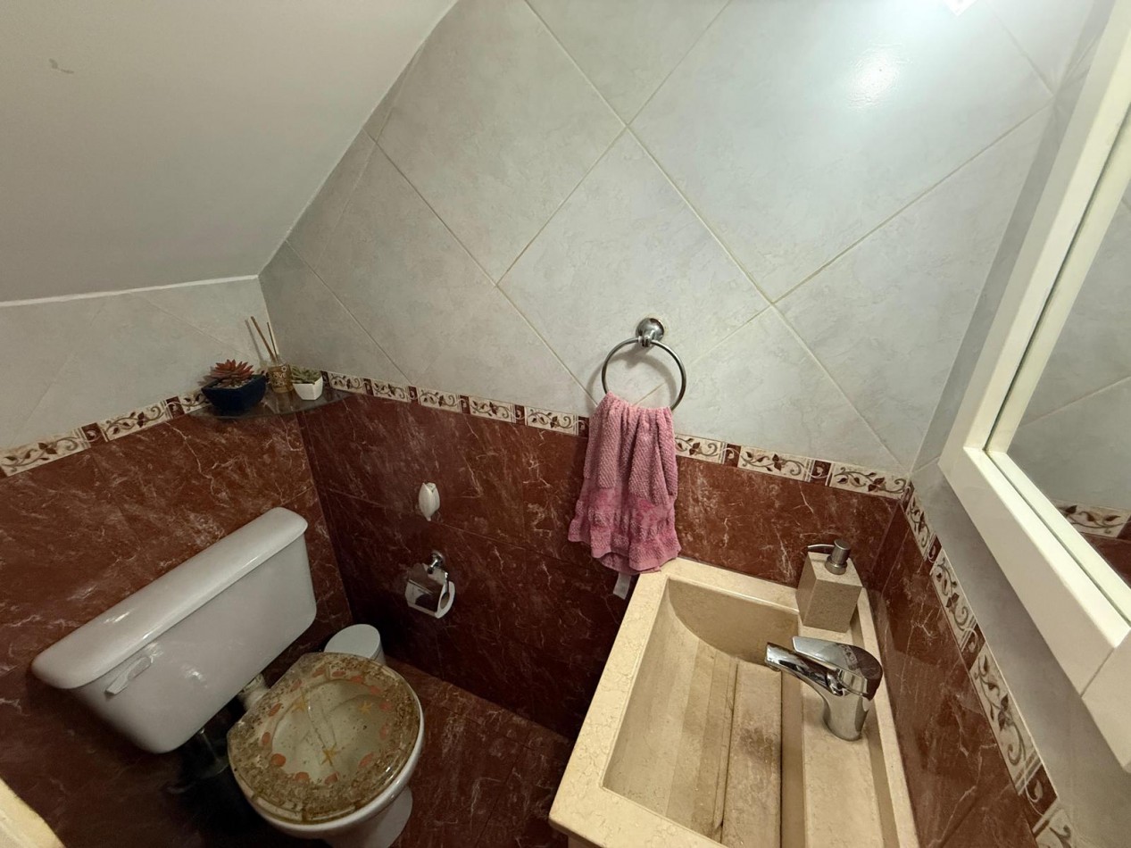 VENTA DE TRIPLEX CON EXCELENTE UBICACION