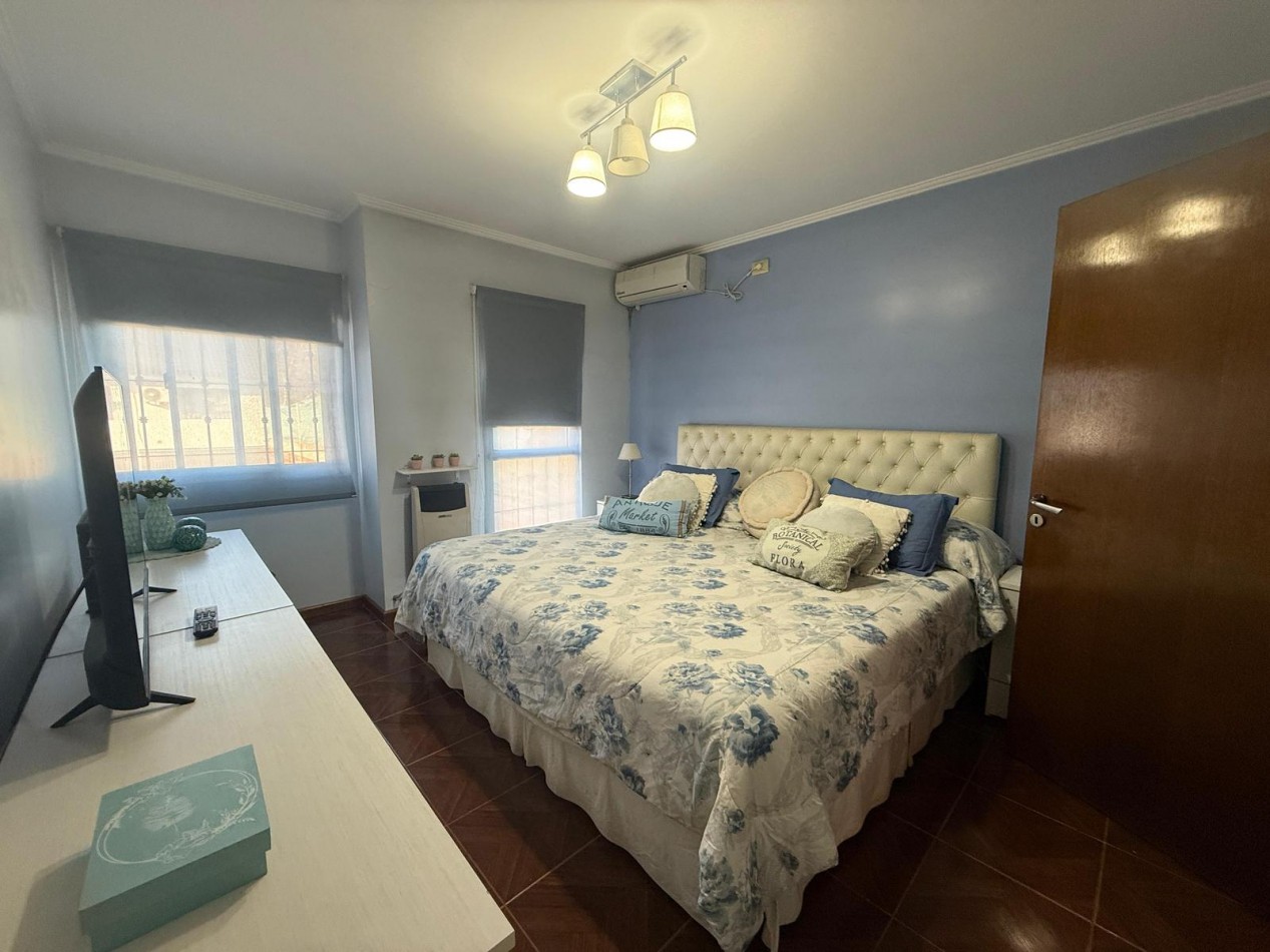 VENTA DE TRIPLEX CON EXCELENTE UBICACION