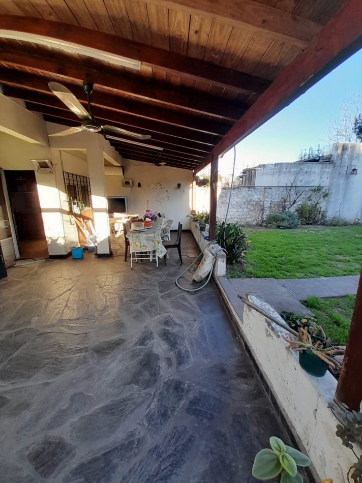 CASA EN VENTA EN BELLA VISTA APTA CREDITO
