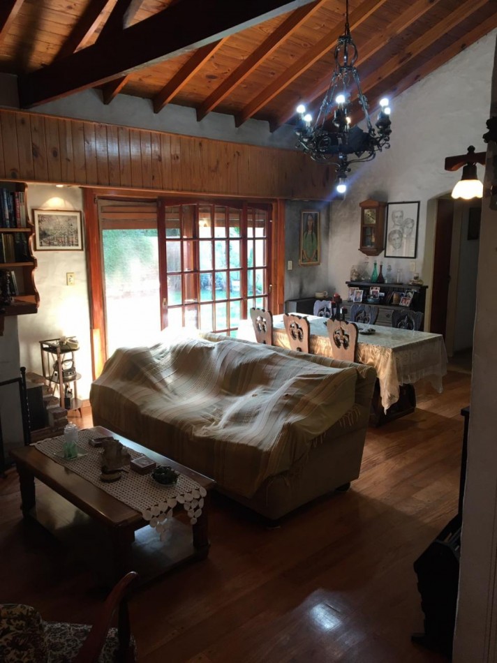 CHALET EN VENTA EN BELLA VISTA