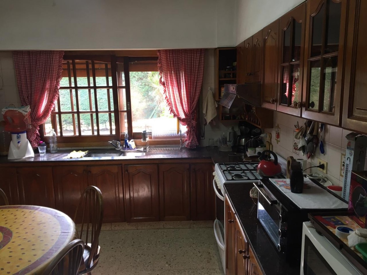 CHALET EN VENTA EN BELLA VISTA