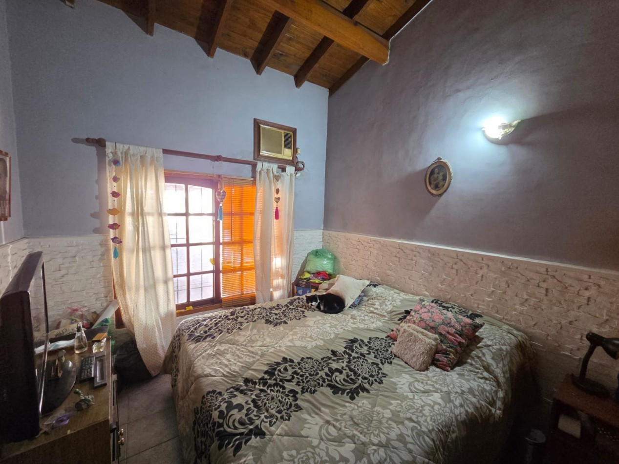CASA EN VENTA EN JOSE C PAZ