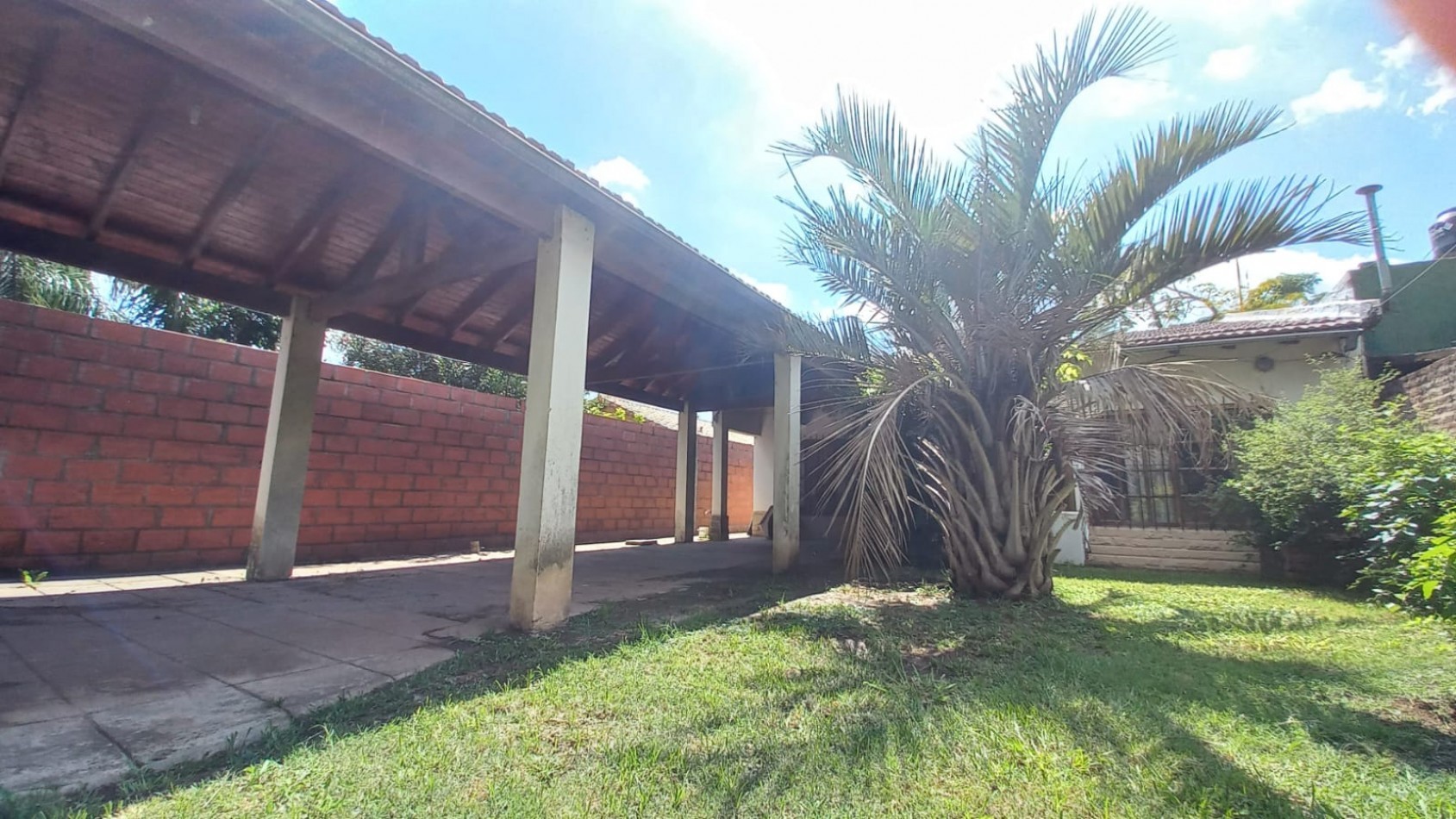 CASA EN VENTA EN JOSE C PAZ