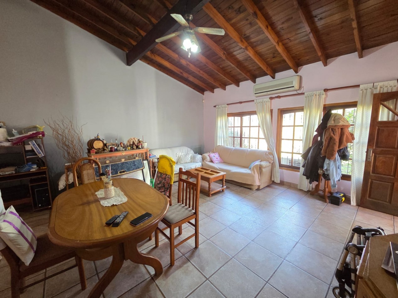 CASA EN VENTA EN JOSE C PAZ